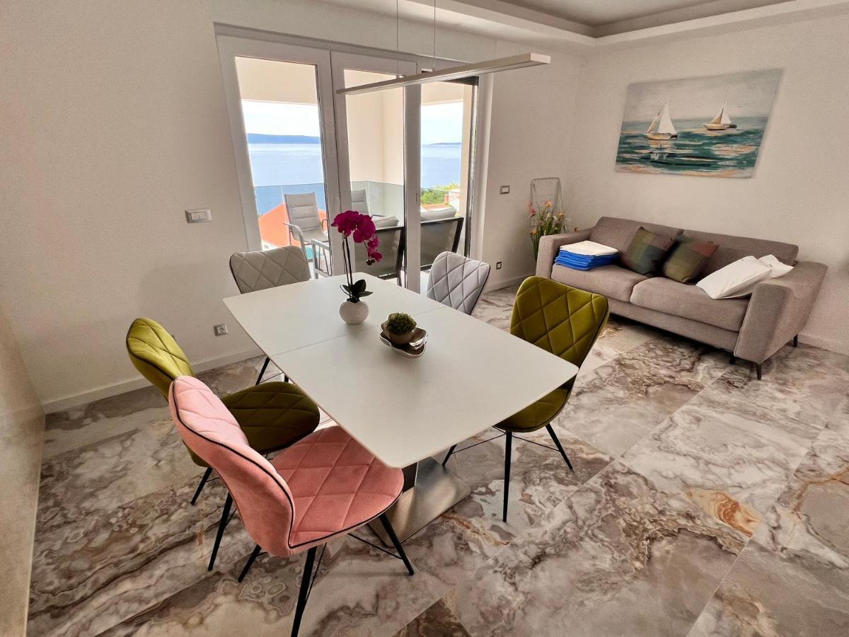 Luxury Beachfront Villa Carlisa Чіово Екстер'єр фото