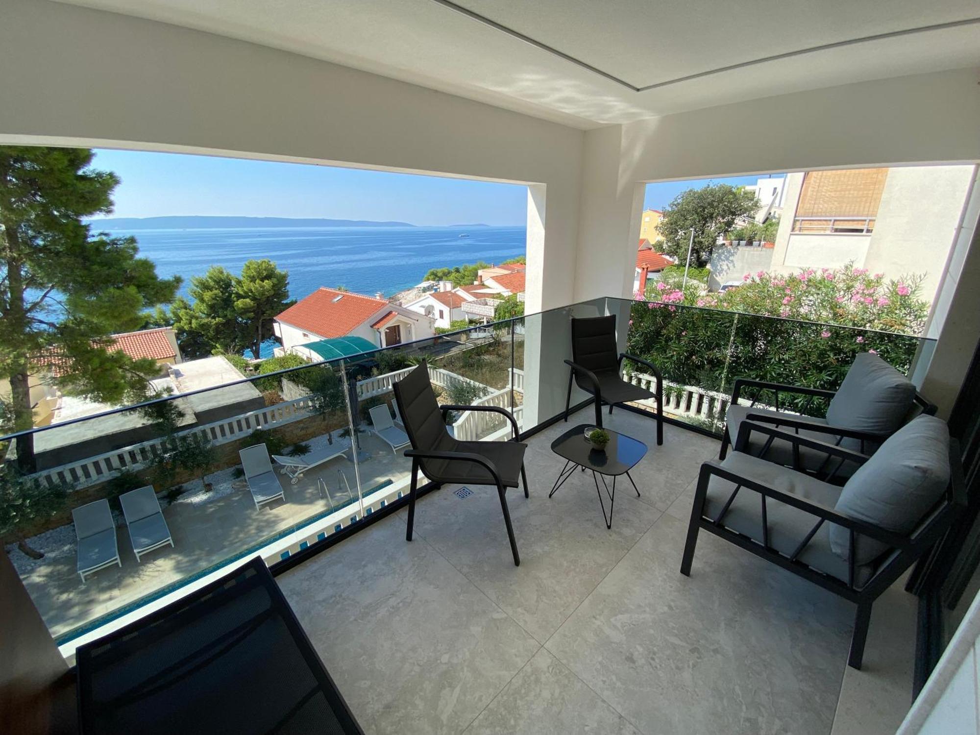 Luxury Beachfront Villa Carlisa Чіово Екстер'єр фото